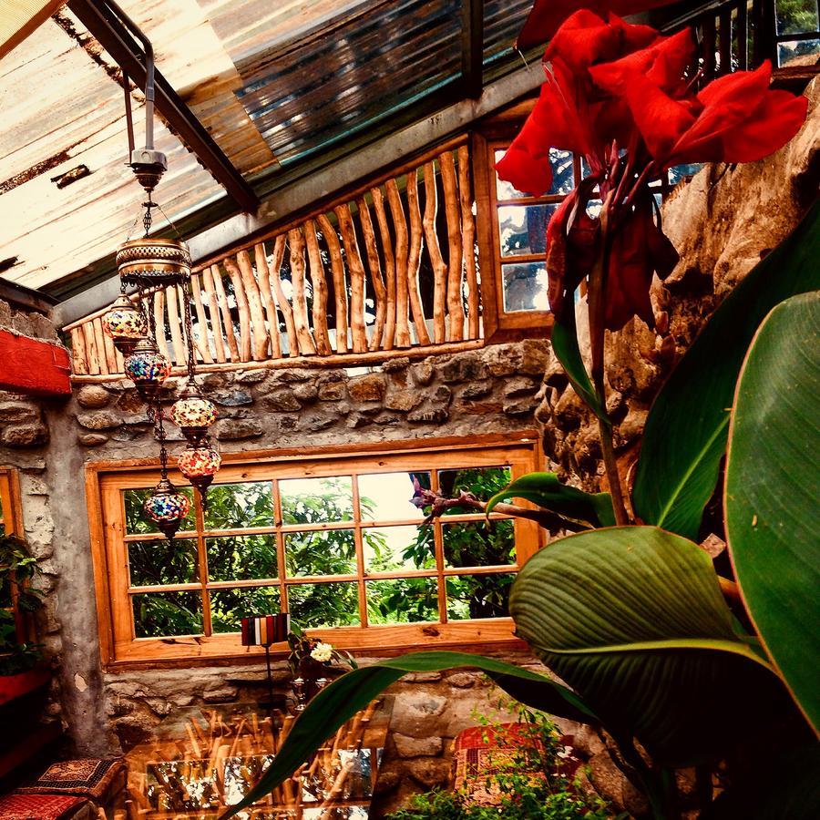 Bed and Breakfast El Refugio La Brisa Del Diablo Valle Hornito Esterno foto